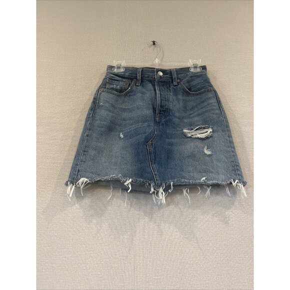 Levi’s Denim Mini Skirt Distressed, Raw Hem, Sz 26 - Picture 7 of 12